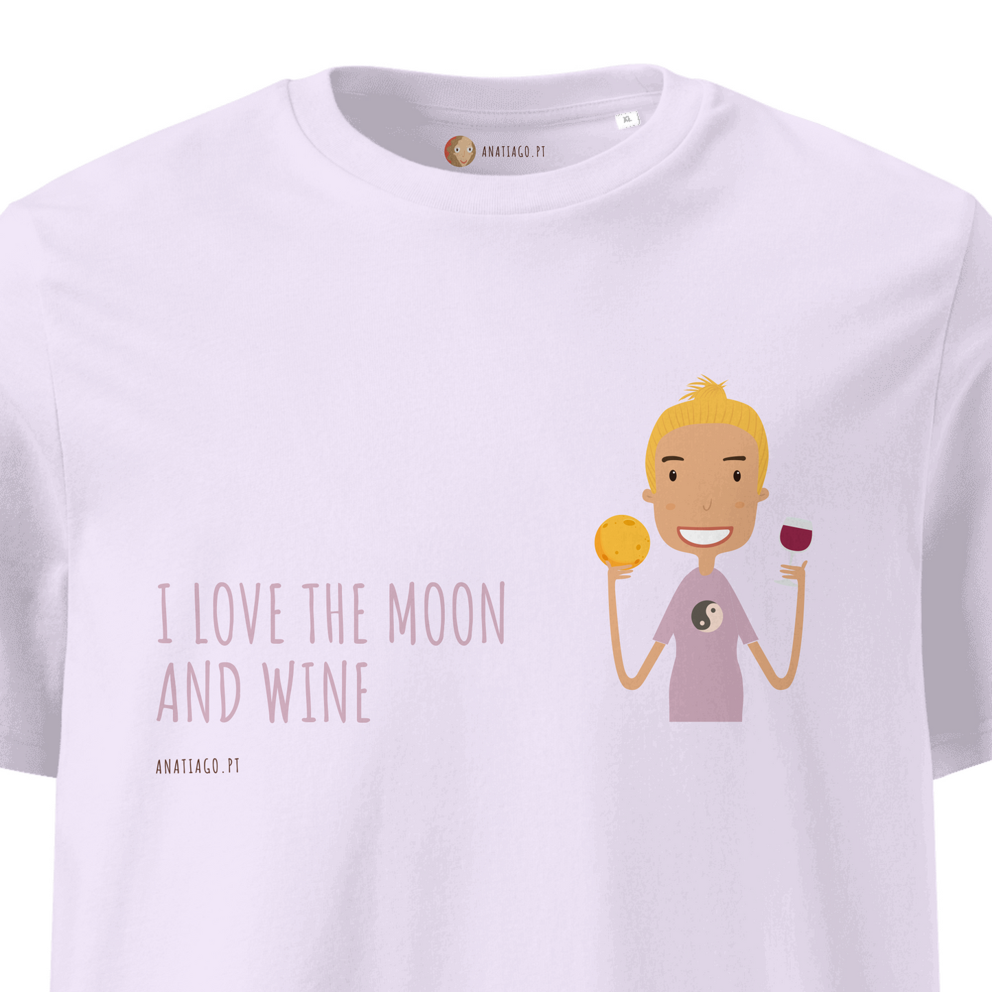 personalized t-shirt to create your character and choose what you like most and the text you prefer suggestion for woman - I love the moon and wine